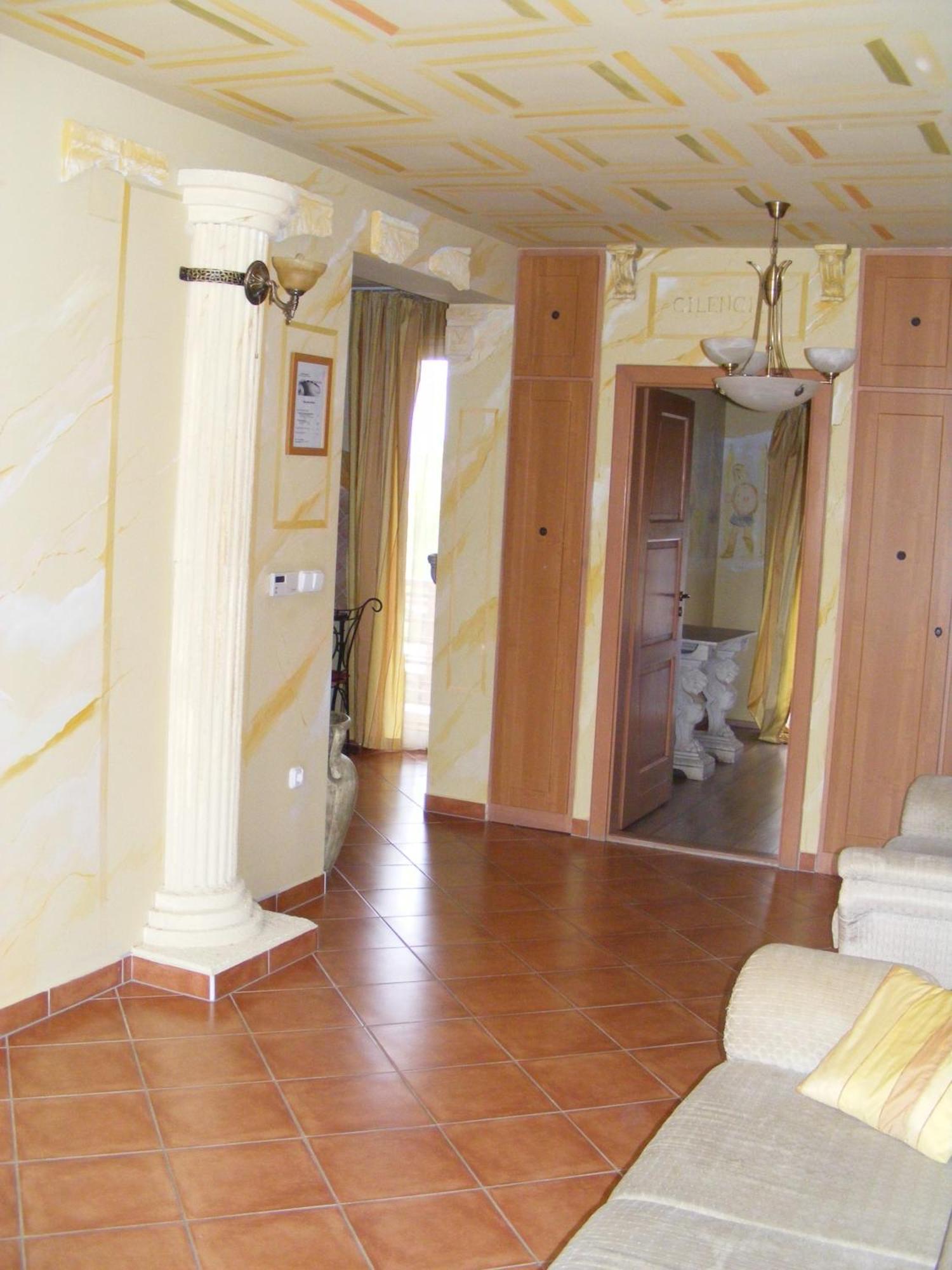 Don Quijote Koezepkori Panzio Es Etterem Hotel Lenti Luaran gambar